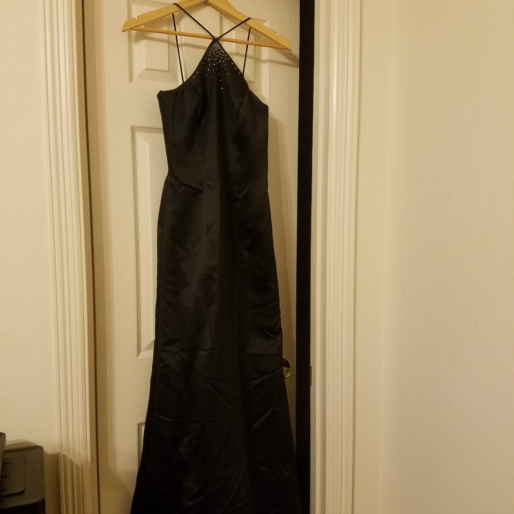 🌟Laura Ryner Black / White Dress